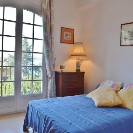 Holiday home Maison Le Lavandou, 5 Pieces, 8 Personnes - Fr-1-251-245