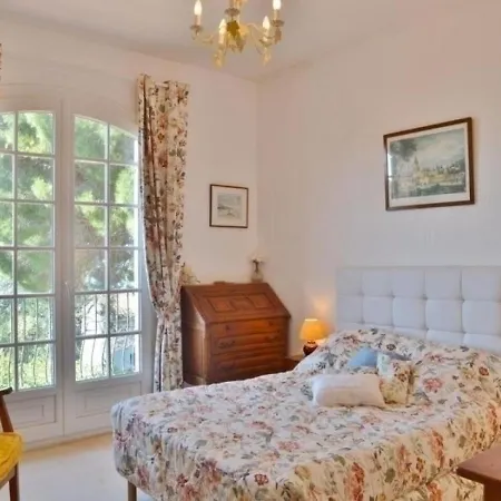 Holiday home Maison Le Lavandou, 5 Pieces, 8 Personnes - Fr-1-251-245