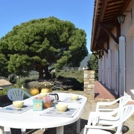 Maison Le Lavandou, 5 Pieces, 8 Personnes - Fr-1-251-245 Holiday home *